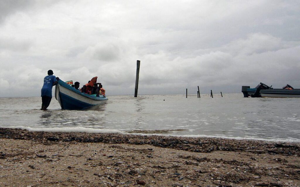 INEA suspende zarpe de embarcaciones por vaguada