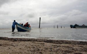 INEA suspende zarpe de embarcaciones por vaguada