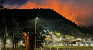 Incendio forestal en cerros de CucunubÃ¡, Cundinamarca el 20 de febrero de 2024