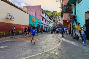 Jóvenes del Barrio homenajearon a Garly Sojo en Caracas |
