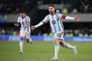 La polémica propuesta de un exjugador del PSG si Messi asiste a París 2024