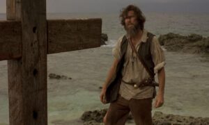 Pierce Brosnan en la pelÃ­cula Robinson Crusoe de 1997