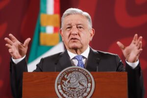 López Obrador asegura que en México no habrá un "narco-Esta...