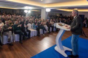 Los partidos inician la campaña electoral en Galicia
