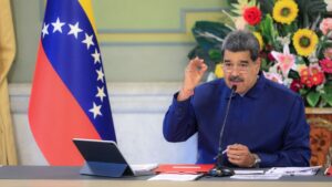 Maduro: Migrantes retornarán en menos de un año si EEUU levanta sanciones