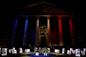 Marine Le Pen acude a la ceremonia de entrada al Panteón de un líder antifascista