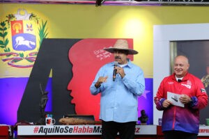 "Me están cazando y no soy conejo", le confesó Nicolás Maduro a Diosdado Cabello
