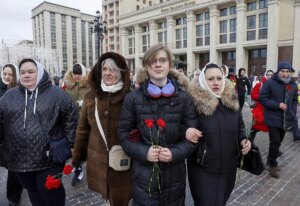 Ms de 20 detenidos en Mosc en una concentracin de esposas de reclutados