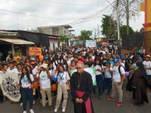 Obispo de Guasdualito se reúne con más de 300 jóvenes para animar procesos pastorales