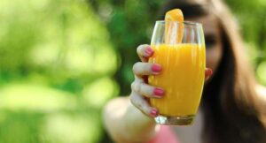 Por qué los jugos de fruta son malos para cuerpo humano; explican cómo afectan la salud