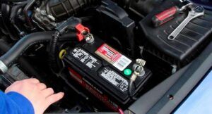 Por qué se descarga batería del carro estando apagado; razones claves y cómo solucionarlo