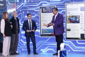Presidente Maduro convoca a debatir alcance e influencia de las redes sociales en la juventud - Yvke Mundial