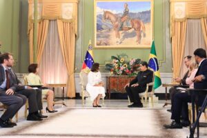 Presidente Maduro recibió a embajadores de Brasil y Guyana