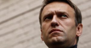 “Putin lo mató”: los colaboradores de Navalny apuntan al Gobierno ruso y piden que les entregan el cuerpo del opositor