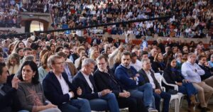 Rajoy y Feijóo se unen para apoyar a Rueda y evitar gobernantes como Sánchez o "un Puigdemont con otro nombre"