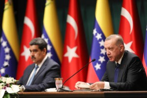 Recep Tayyip Erdogan hará "pronto" una visita oficial a Venezuela