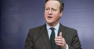Reino Unido insta a China a "usar su influencia" para acabar con los ataques de los hutíes en el mar Rojo