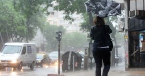 Rige un alerta meteorológico por tormentas en diez provincias