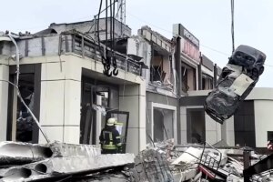 Rusia acusa a Ucrania de matar a 28 civiles en el ataque contra una panadera en el Donbs
