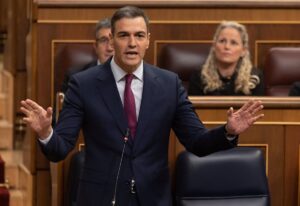 Sánchez promete reforzar la ley de cadena alimentaria ante las quejas del campo y rechaza "antieuropeísmos"