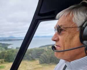 Sebastián Piñera piloteaba su helicóptero cuando se desplomó