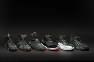 Subastan en $8 millones seis pares de zapatos usados por Michael Jordan