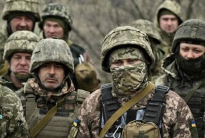 Ucrania autoriza el uso del esperma de los militares muertos para que puedan tener hijos pstumos