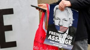 Un tribunal britÃ¡nico decide desde hoy, 20 de febrero de 2024, si Julian Assange es extraditado a EE. UU.