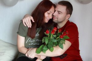 Viudas de soldados ucranianos cados en la guerra piden poder ser madres con el esperma congelado de sus maridos