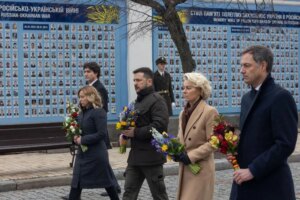Von der Leyen, Meloni, Trudeau y De Croo visitan juntos Kiev para respaldar a Zelenski y rendir tributo a los caídos en el segundo aniversario de la invasión