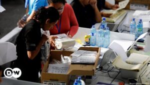 oficialismo logra mayoría en el Congreso de El Salvador – DW – 20/02/2024