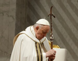 El Vaticano anula a última hora la presencia del Papa en el Vía Crucis para "preservar su salud"