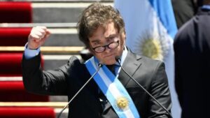 5 frentes de la "batalla cultural" que impulsó Milei en sus primeros 100 días como presidente de Argentina