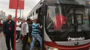 Activan ruta especial de buses de Caracas a nuestras playas