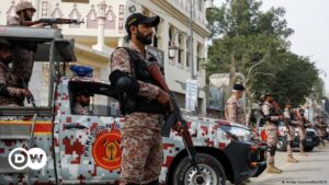 Al menos 13 muertos en ataque a base militar en Pakistán – DW – 16/03/2024