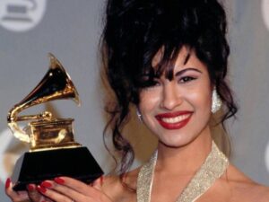 Amazon celebra el 30 aniversario de "Amor prohibido", el icónico álbum de Selena - AlbertoNews