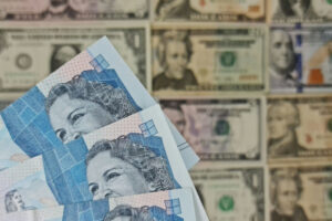 Así bajó el dólar en Colombia este fin de semana: Análisis