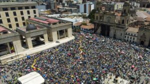 Así se vivieron las marchas contra reformas del gobierno en las ciudades de Colombia