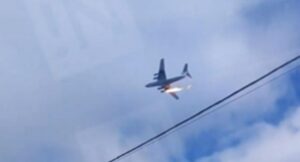 Avión de transporte militar se estrelló con 15 militares a bordo en Rusia