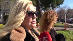 Bárbara Rey y Sofia Cristo salen tranquilas de la Audiencia Provincial de Madrid