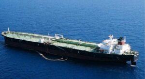 Bloomberg: Buques llevan meses en espera de carga de petróleo en costas de Venezuela