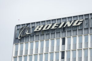 Boeing acuerda pagar 51 mdd por violar la ley de exportaciones de EE.UU.