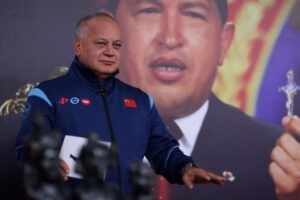Cabello advirtió que candidatos "tapas" solo podrán ser sustituidos por candidato admitido