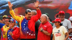 Chavismo elegirá su candidato. Interpol tras sospechosos en caso de exmilitar muerto. Y más