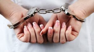 Cicpc detiene a una mujer solicitada por múltiples delitos