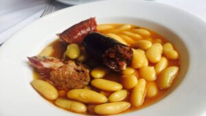 Cinco restaurantes de Asturias donde comer por menos de 10 euros