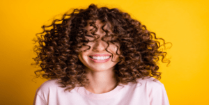 Cinco trucos para que tu cabello dure más tiempo limpio