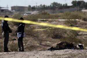 Descubren seis cadáveres en una fosa clandestina en México