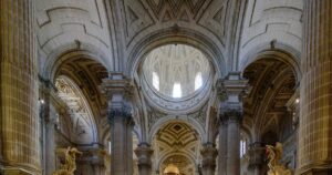 El compromiso de los obispos con la Catedral de Jaén