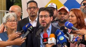 Exalcalde Daniel Ceballos es el segundo candidato inscrito a las presidenciales 